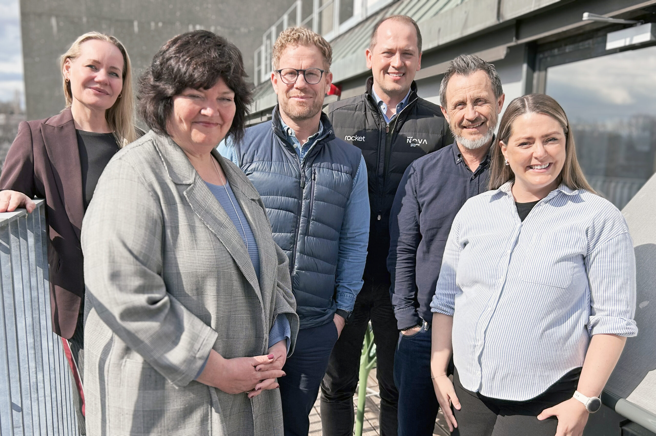 Cathrine Hagen (WPP Media Norge), Torstein Rafg&aring;rd (OMD), Kristian Strand L&uuml;hr (Carat Norway), Magnus Str&oslash;mnes B&oslash;e (Rocket), Christine Krosby (Flokk) og Camilla G&aring;re (Mediebyr&aring;foreningen).